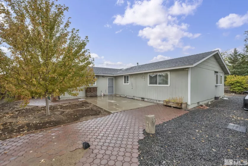 177 Six Mile Canyon Rd., Dayton, Nevada 89403, 3 Bedrooms Bedrooms, ,2 BathroomsBathrooms,Residential,For Sale,Six Mile Canyon Rd.,240013571