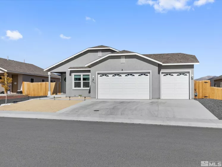 4522 Madison Rd, Fernley, Nevada 89408, 4 Bedrooms Bedrooms, ,2 BathroomsBathrooms,Residential,For Sale,Madison Rd,240013582