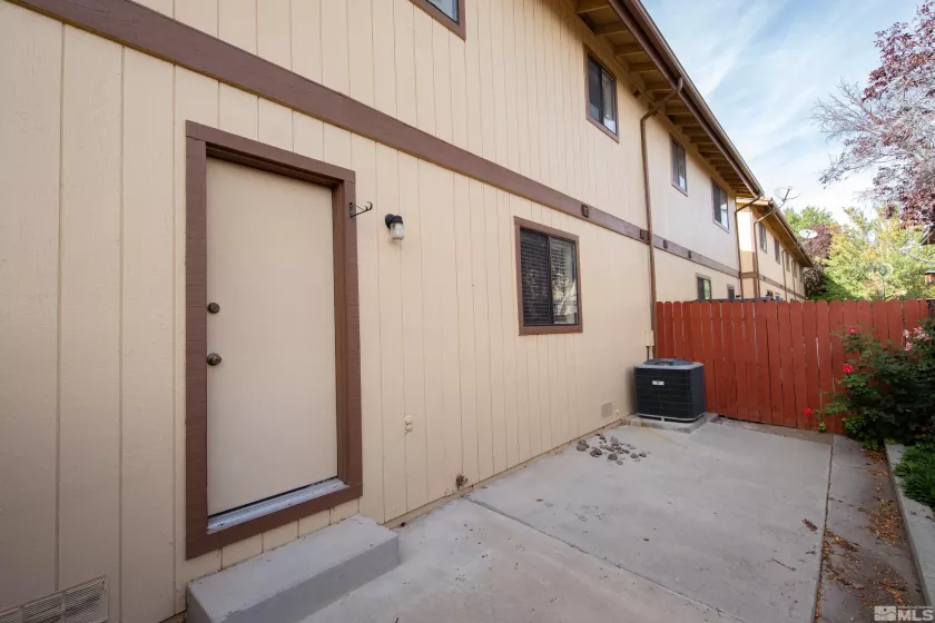 3148 Truckee Ln, Sparks, Nevada 89436, 2 Bedrooms Bedrooms, ,2 BathroomsBathrooms,Residential,For Sale,Truckee Ln,240013547