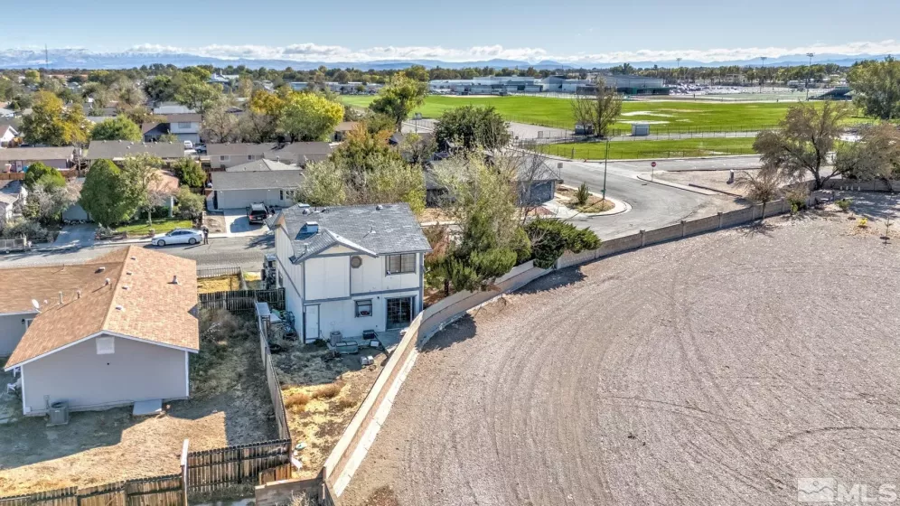 1060 Dolores Ln, Fallon, Nevada 89406, 3 Bedrooms Bedrooms, ,2 BathroomsBathrooms,Residential,For Sale,Dolores Ln,240013544