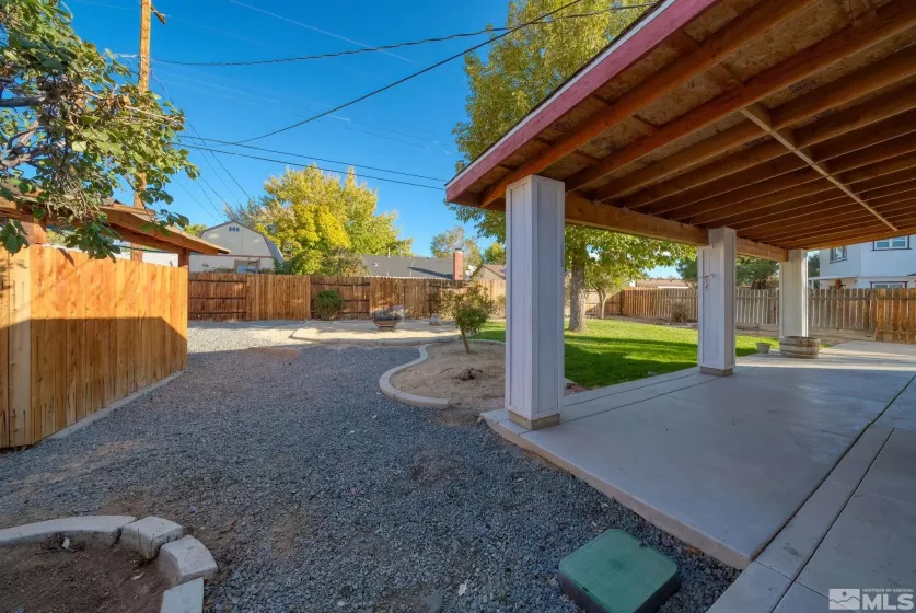 1640 Trabert Way, Sparks, Nevada 89431, 3 Bedrooms Bedrooms, ,2 BathroomsBathrooms,Residential,For Sale,Trabert Way,240013543