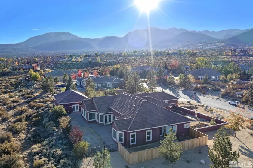 14760 Chateau Ave, Reno, Nevada 89511, 5 Bedrooms Bedrooms, ,5 BathroomsBathrooms,Residential,For Sale,Chateau Ave,240013471