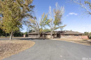 520 Country Dr, Fernley, Nevada 89408, 3 Bedrooms Bedrooms, ,2 BathroomsBathrooms,Residential,For Sale,Country Dr,240013612