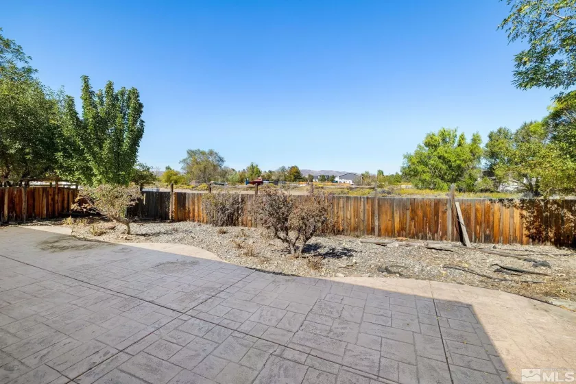 2730 Arrowsmith Dr, Sparks, Nevada 89436, 3 Bedrooms Bedrooms, ,2 BathroomsBathrooms,Residential,For Sale,Arrowsmith Dr,240013626