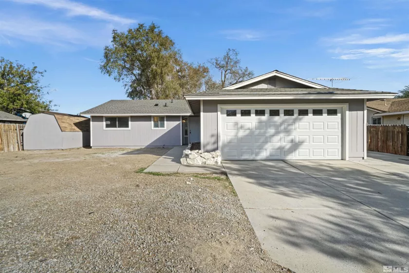 460 Shadow Lane, Fernley, Nevada 89408, 3 Bedrooms Bedrooms, ,2 BathroomsBathrooms,Residential,For Sale,Shadow Lane,240013635