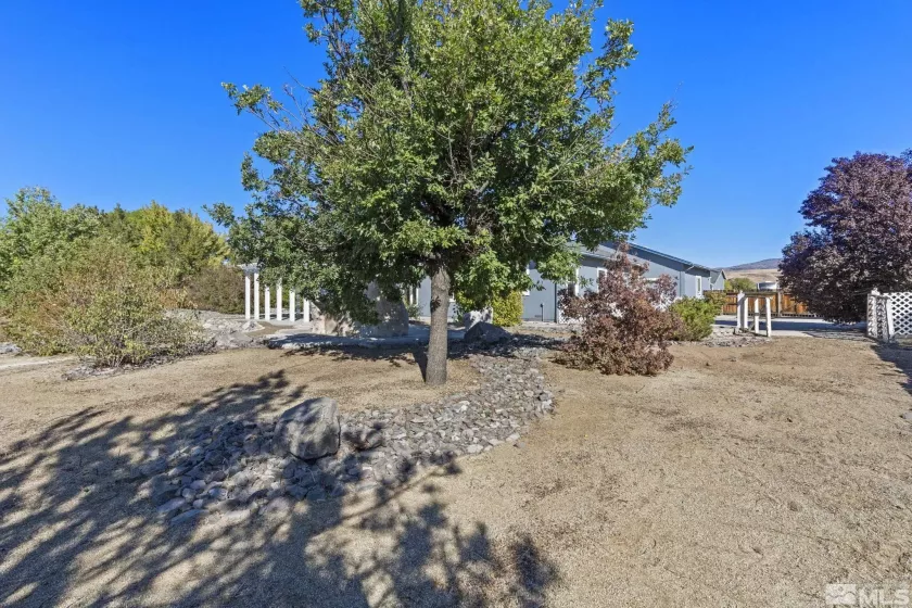 287 Saintsbury Ct, Sparks, Nevada 89441, 3 Bedrooms Bedrooms, ,2 BathroomsBathrooms,Residential,For Sale,Saintsbury Ct,240013532