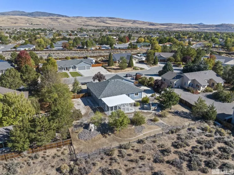 287 Saintsbury Ct, Sparks, Nevada 89441, 3 Bedrooms Bedrooms, ,2 BathroomsBathrooms,Residential,For Sale,Saintsbury Ct,240013532