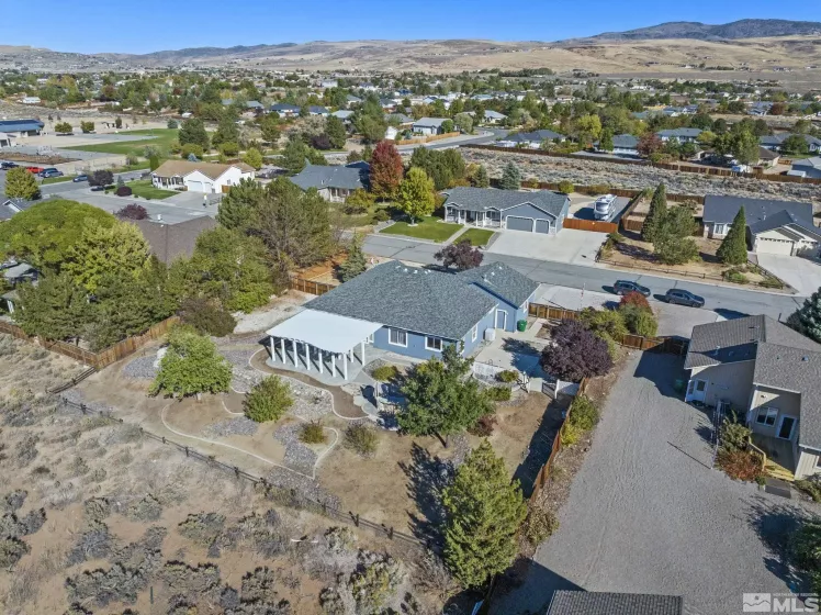 287 Saintsbury Ct, Sparks, Nevada 89441, 3 Bedrooms Bedrooms, ,2 BathroomsBathrooms,Residential,For Sale,Saintsbury Ct,240013532