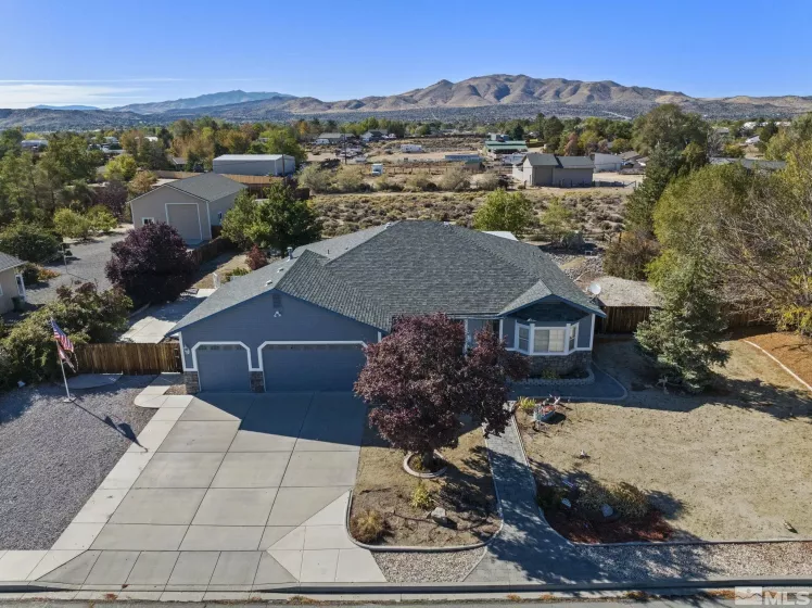 287 Saintsbury Ct, Sparks, Nevada 89441, 3 Bedrooms Bedrooms, ,2 BathroomsBathrooms,Residential,For Sale,Saintsbury Ct,240013532