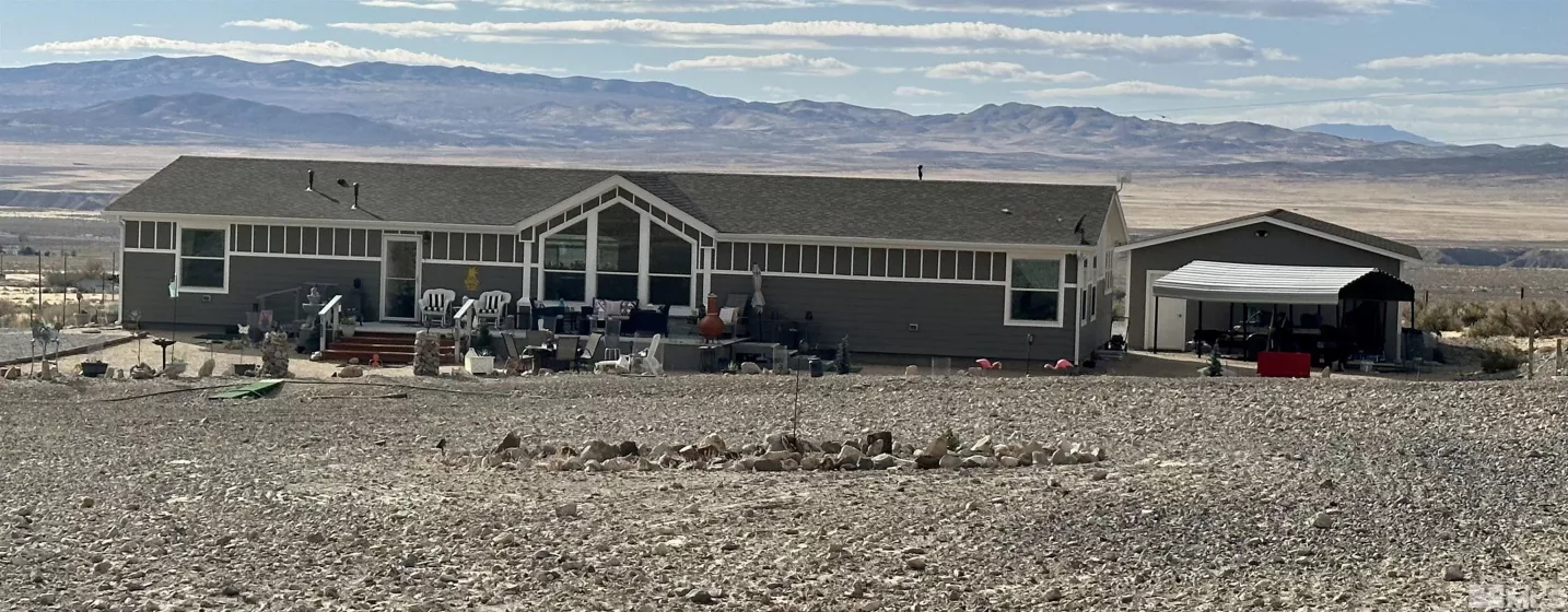 12710 Carson, Lovelock, Nevada 89419, 3 Bedrooms Bedrooms, ,2 BathroomsBathrooms,Residential,For Sale,Carson,240013661