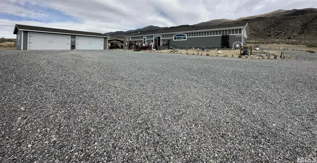 12710 Carson, Lovelock, Nevada 89419, 3 Bedrooms Bedrooms, ,2 BathroomsBathrooms,Residential,For Sale,Carson,240013661