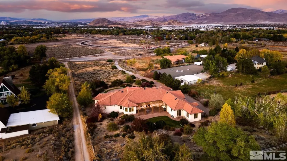 1850 Foothill Road, Reno, Nevada 89511, 4 Bedrooms Bedrooms, ,5 BathroomsBathrooms,Residential,For Sale,Foothill Road,240013670