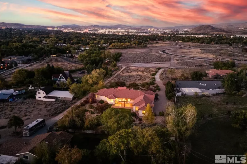 1850 Foothill Road, Reno, Nevada 89511, 4 Bedrooms Bedrooms, ,5 BathroomsBathrooms,Residential,For Sale,Foothill Road,240013670