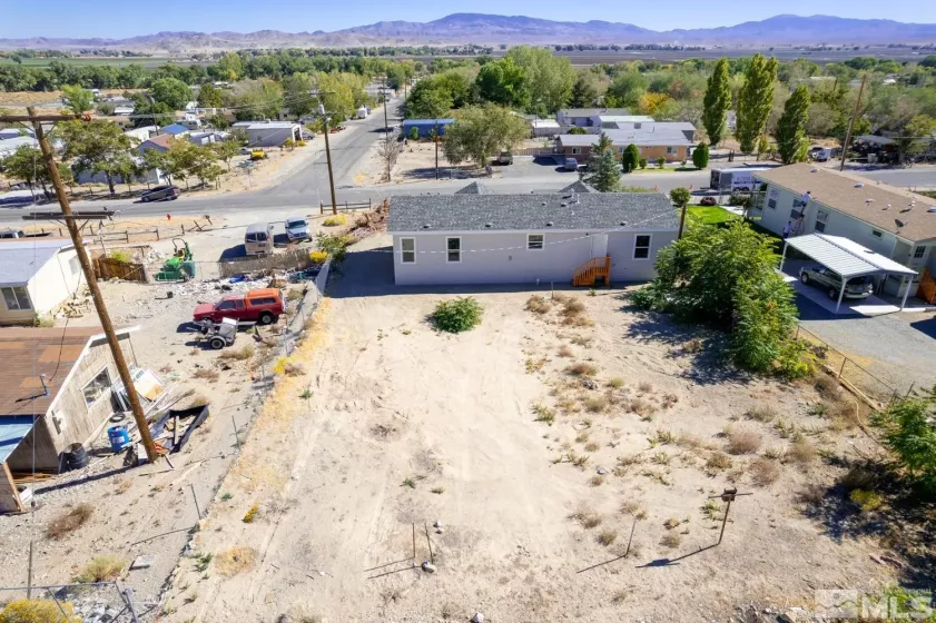 118 4Th Ave, Yerington, Nevada 89447, 3 Bedrooms Bedrooms, ,2 BathroomsBathrooms,Residential,For Sale,4Th Ave,220013938