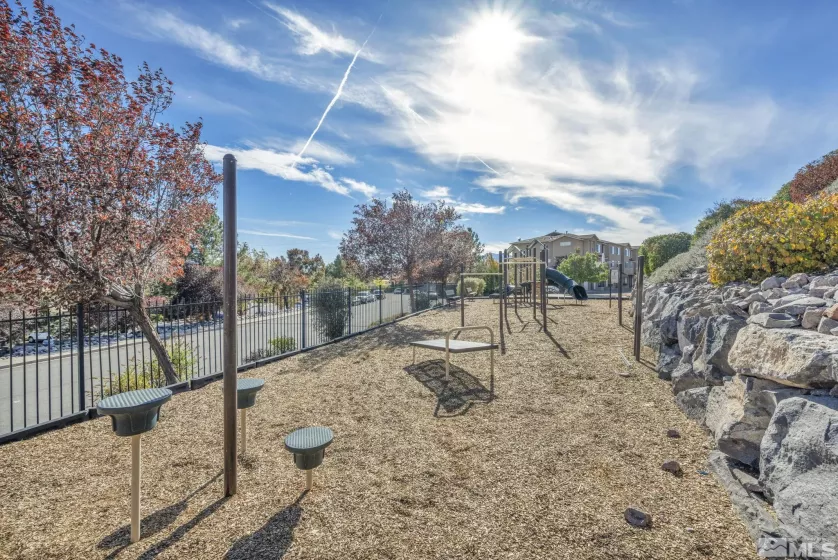 2991 silver river Ln, Sparks, Nevada 89431, 2 Bedrooms Bedrooms, ,2 BathroomsBathrooms,Residential,For Sale,silver river Ln,240013732