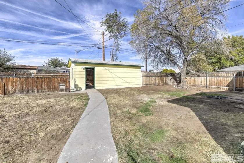 525 B Street, Fallon, Nevada 89406, 3 Bedrooms Bedrooms, ,1 BathroomBathrooms,Residential,For Sale,B Street,240013759