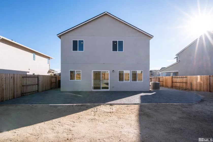 1312 Hickory Tree Dr, Sparks, Nevada 89436, 3 Bedrooms Bedrooms, ,2 BathroomsBathrooms,Residential,For Sale,Hickory Tree Dr,240013806