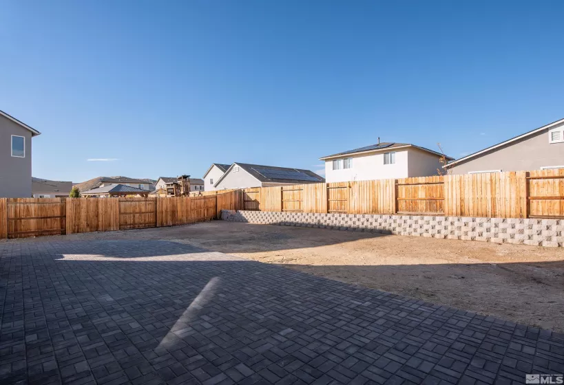 1312 Hickory Tree Dr, Sparks, Nevada 89436, 3 Bedrooms Bedrooms, ,2 BathroomsBathrooms,Residential,For Sale,Hickory Tree Dr,240013806