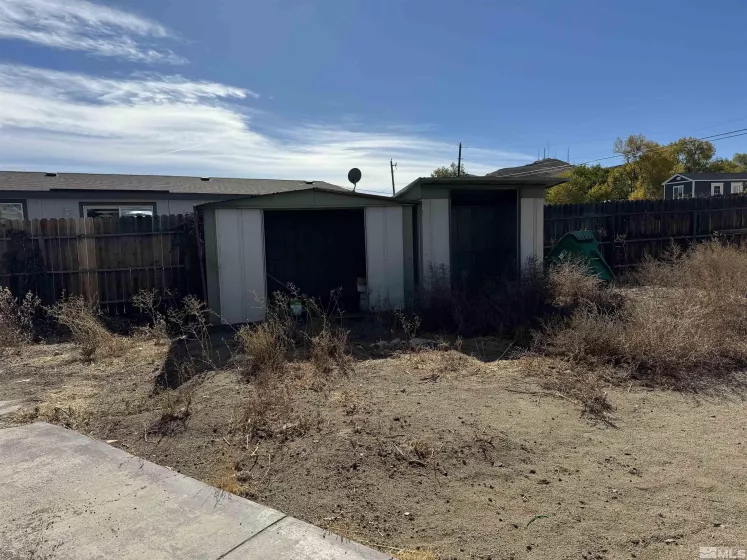 5615 Shilling, Reno, Nevada 89032, 2 Bedrooms Bedrooms, ,2 BathroomsBathrooms,Residential,For Sale,Shilling,240013814