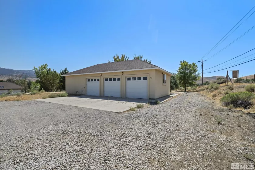 201 Rhodes Road, Reno, Nevada 89521, 3 Bedrooms Bedrooms, ,2 BathroomsBathrooms,Residential,For Sale,Rhodes Road,240011153