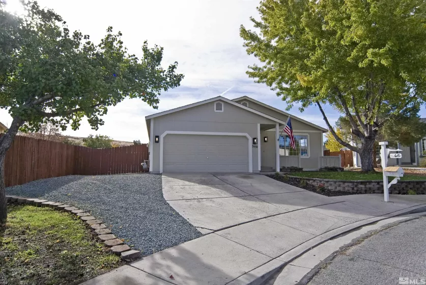 5950 Sunrose, Sun Valley, Nevada 89433, 3 Bedrooms Bedrooms, ,2 BathroomsBathrooms,Residential,For Sale,Sunrose,240013826