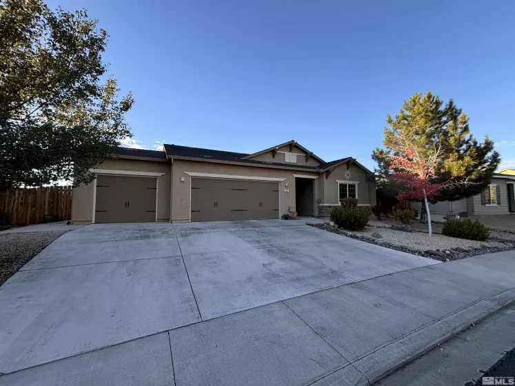 5475 Summer Sun Ln, Sun Valley, Nevada 89433, 3 Bedrooms Bedrooms, ,2 BathroomsBathrooms,Residential,For Sale,Summer Sun Ln,240013862