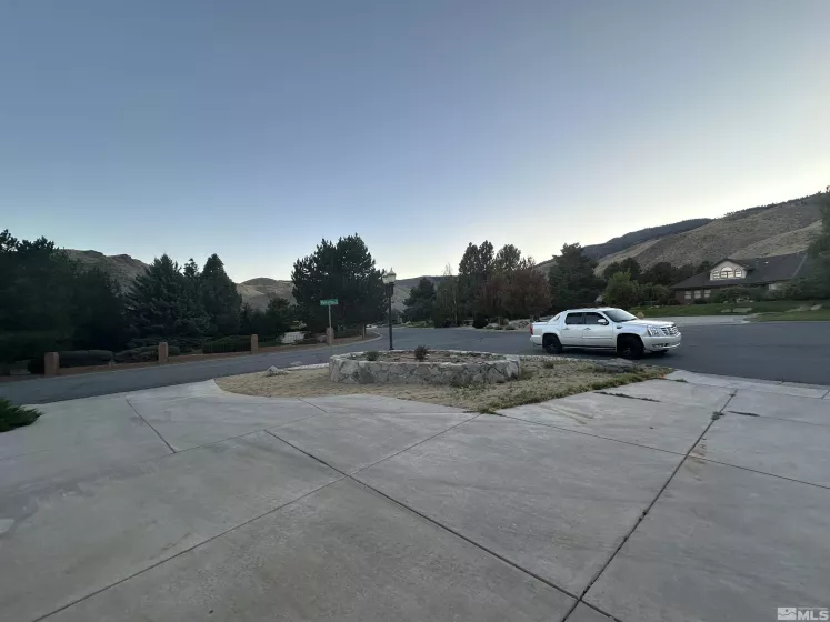 1177 Kensington Court, Carson City, Nevada 89703, 4 Bedrooms Bedrooms, ,3 BathroomsBathrooms,Residential,For Sale,Kensington Court,240013868