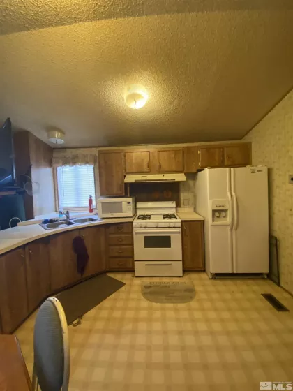 265 State route 400, Imlay, Nevada 89418, 2 Bedrooms Bedrooms, ,2 BathroomsBathrooms,Residential,For Sale,State route 400,240013879