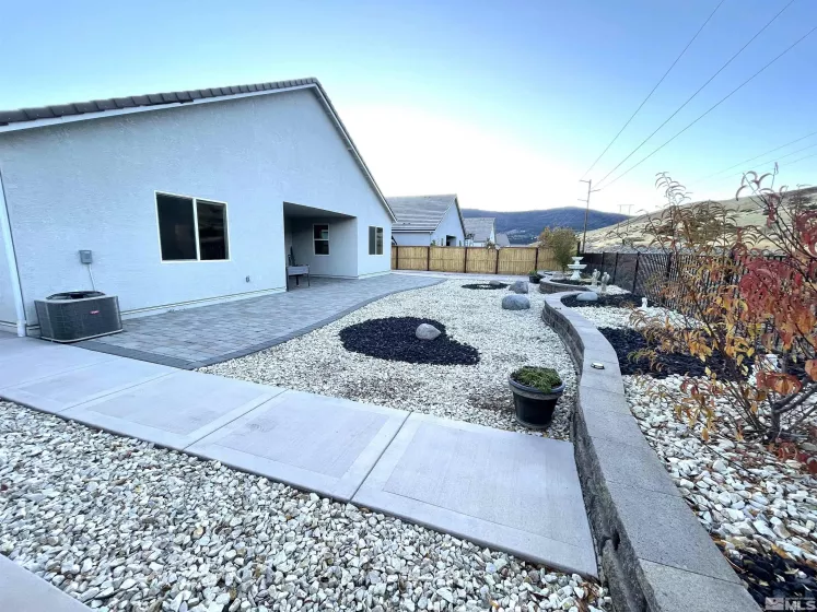 8333 Endsley Dr, Verdi, Nevada 89439, 4 Bedrooms Bedrooms, ,3 BathroomsBathrooms,Residential,For Sale,Endsley Dr,240013926