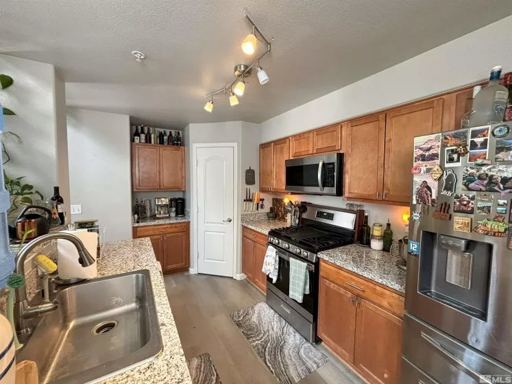 17000 Wedge Parkway, Reno, Nevada 89511, 1 Bedroom Bedrooms, ,1 BathroomBathrooms,Residential,For Sale,Wedge Parkway,240013929