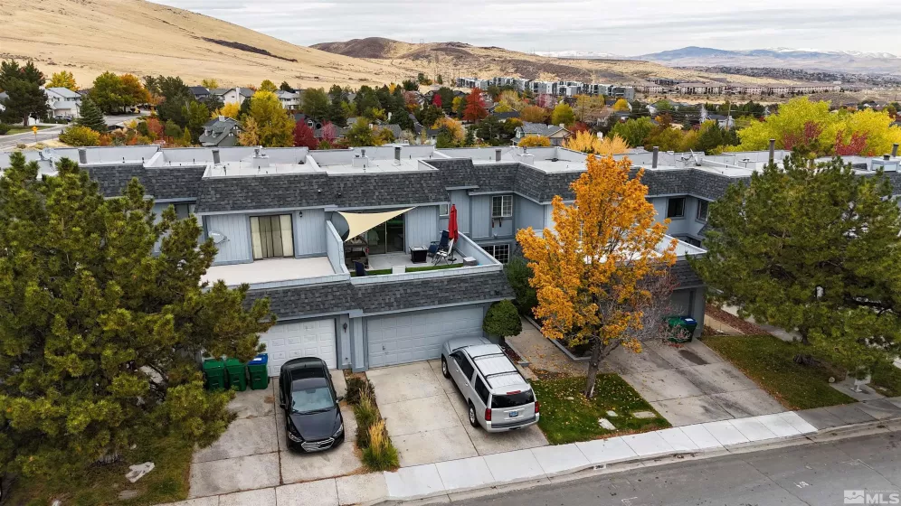 3961 Kings Row, Reno, Nevada 89503, 3 Bedrooms Bedrooms, ,3 BathroomsBathrooms,Residential,For Sale,Kings Row,240013940