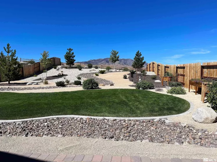 8565 Spearhead Way, Reno, Nevada 89506, 3 Bedrooms Bedrooms, ,2 BathroomsBathrooms,Residential,For Sale,Spearhead Way,240013951