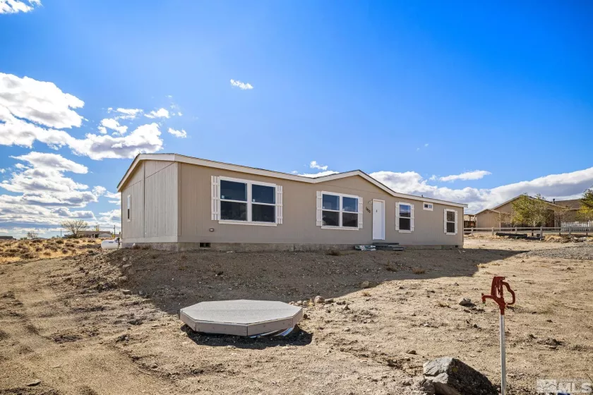 1435 8th St., Silver Springs, Nevada 89429, 4 Bedrooms Bedrooms, ,2 BathroomsBathrooms,Residential,For Sale,8th St.,240013955