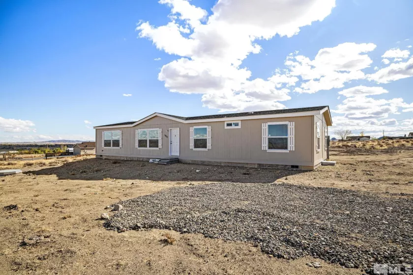 1435 8th St., Silver Springs, Nevada 89429, 4 Bedrooms Bedrooms, ,2 BathroomsBathrooms,Residential,For Sale,8th St.,240013955