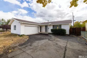 2400 Apollo Way, Reno, Nevada 89503, 3 Bedrooms Bedrooms, ,2 BathroomsBathrooms,Residential,For Sale,Apollo Way,240013981