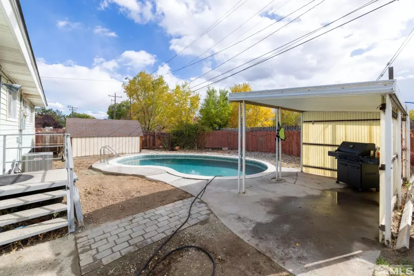 2400 Apollo Way, Reno, Nevada 89503, 3 Bedrooms Bedrooms, ,2 BathroomsBathrooms,Residential,For Sale,Apollo Way,240013981