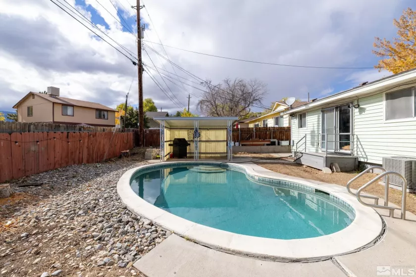 2400 Apollo Way, Reno, Nevada 89503, 3 Bedrooms Bedrooms, ,2 BathroomsBathrooms,Residential,For Sale,Apollo Way,240013981