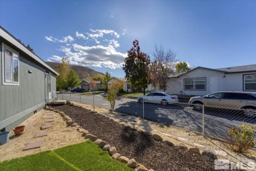 221 Ave De La Demerald, Sparks, Nevada 89434, 2 Bedrooms Bedrooms, ,2 BathroomsBathrooms,Residential,For Sale,Ave De La Demerald,240013991