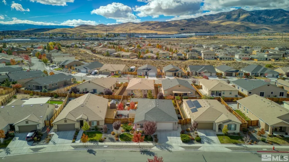 7255 Quill Dr, Reno, Nevada 89506, 3 Bedrooms Bedrooms, ,2 BathroomsBathrooms,Residential,For Sale,Quill Dr,240014002