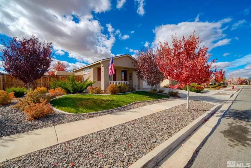 7255 Quill Dr, Reno, Nevada 89506, 3 Bedrooms Bedrooms, ,2 BathroomsBathrooms,Residential,For Sale,Quill Dr,240014002