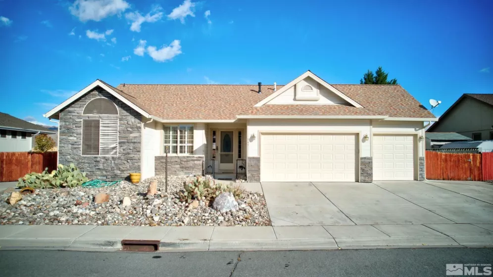 145 North Pointe Circle, Dayton, Nevada 89403, 3 Bedrooms Bedrooms, ,2 BathroomsBathrooms,Residential,For Sale,North Pointe Circle,240014038