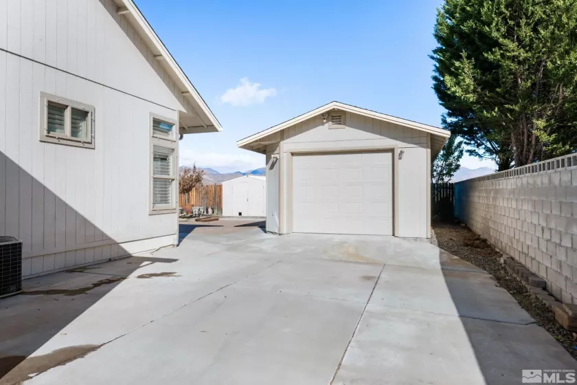 145 North Pointe Circle, Dayton, Nevada 89403, 3 Bedrooms Bedrooms, ,2 BathroomsBathrooms,Residential,For Sale,North Pointe Circle,240014038