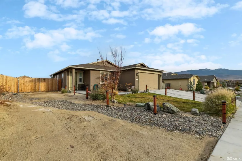 137 Avalanche Dr, Dayton, Nevada 89403, 3 Bedrooms Bedrooms, ,2 BathroomsBathrooms,Residential,For Sale,Avalanche Dr,240014048