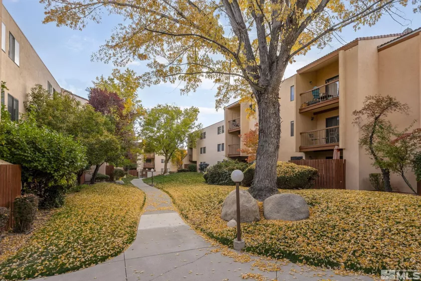 2700 Plumas St #107, Reno, Nevada 89509, 1 Bedroom Bedrooms, ,1 BathroomBathrooms,Residential,For Sale,Plumas St #107,240014050