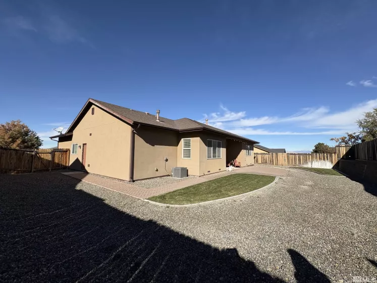 3343 Hackamore Way, Winnemucca, Nevada 89445, 3 Bedrooms Bedrooms, ,2 BathroomsBathrooms,Residential,For Sale,Hackamore Way,240014064