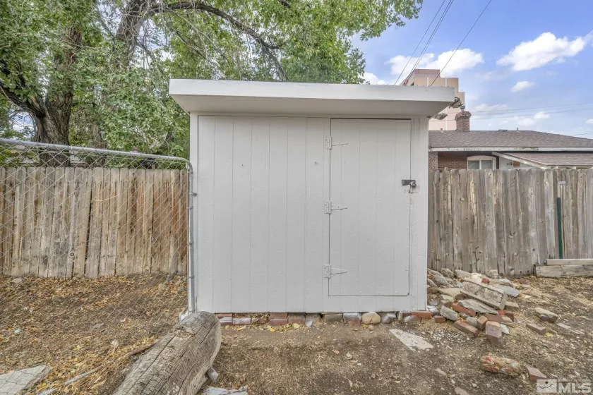 612 Quincy St, Reno, Nevada 89511, ,Residential Income,For Sale,Quincy St,240014062