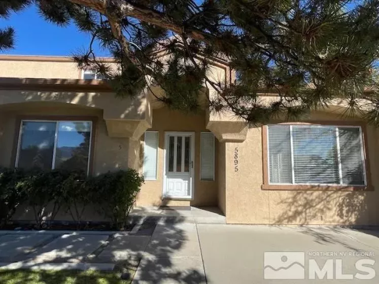 5895 Blue Horizon Drive, Reno, Nevada 89523, 4 Bedrooms Bedrooms, ,2 BathroomsBathrooms,Residential,For Sale,Blue Horizon Drive,240014074