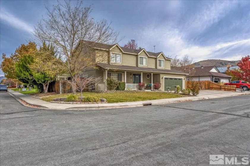 1626 Kingsley Ln, Carson City, Nevada 89701, 4 Bedrooms Bedrooms, ,2 BathroomsBathrooms,Residential,For Sale,Kingsley Ln,240014073