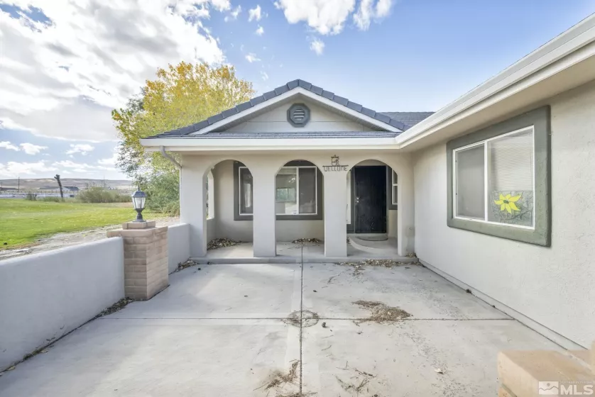 781 Divot Drive, Fernley, Nevada 89408, 3 Bedrooms Bedrooms, ,2 BathroomsBathrooms,Residential,For Sale,Drive,240014082