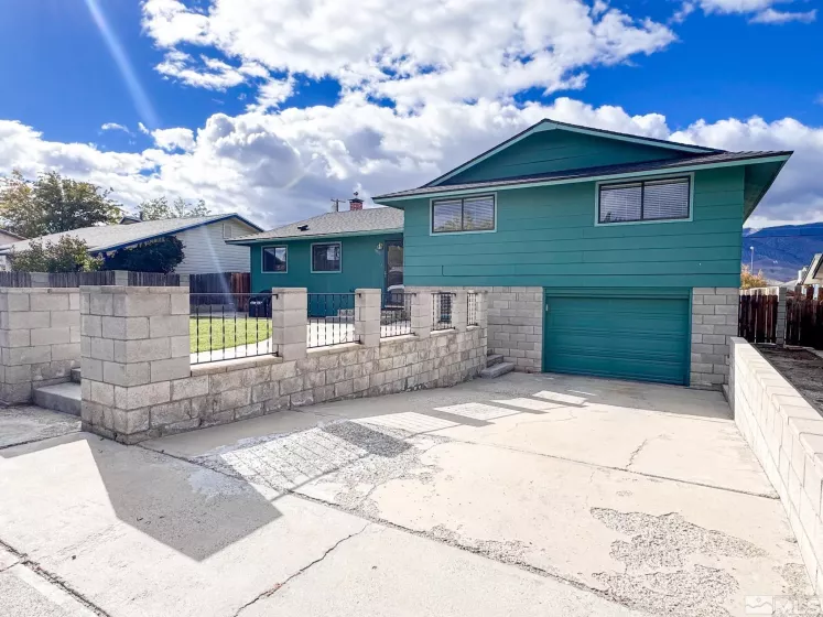 359 Connelly, Hawthorne, Nevada 89415, 3 Bedrooms Bedrooms, ,2 BathroomsBathrooms,Residential,For Sale,Connelly,240014090